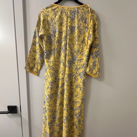 Yellow Rayon Botanical Print Straight Kurta - Picture 1 of 5